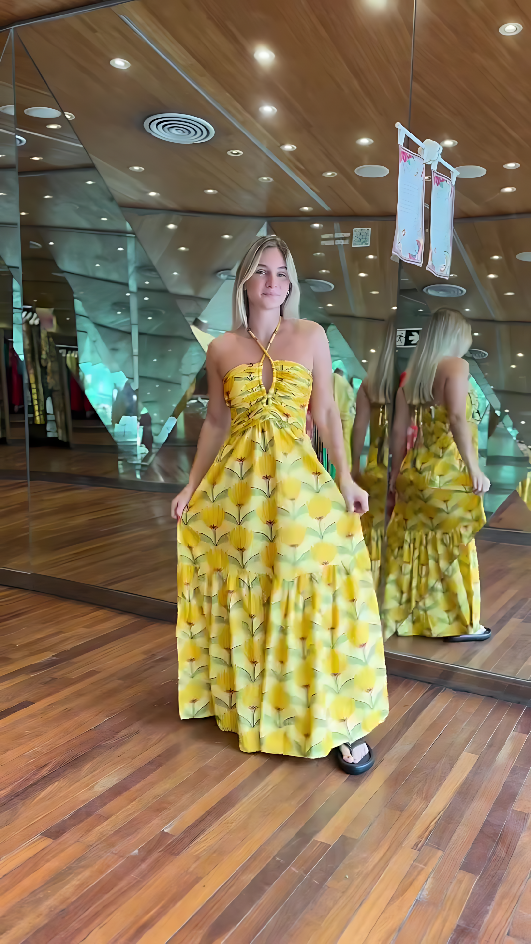 1276 | Vestido Sunny Garden